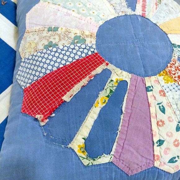 Vintage Handmade Patchwork Quilt Pillows 2 Dresden Plate Flower Old Fabric 1930s - Picture 10 of 16